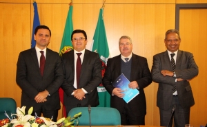 Ministro do Planeamento e das Infraestruturas participa na Cerimónia de Assinatura do Protocolo de Atribuição de Apoio aos Municípios do Interior Algarvio, em Alcoutim