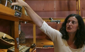 Quinta algarvia inova com produção de manteiga de alfarroba e amêndoa