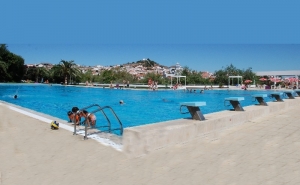 Festival aquático, maratona, diversão e música vão animar a piscina durante a época balnear | Época Balnear