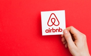 Airbnb simplifica reservas para promover turismo de proximidade