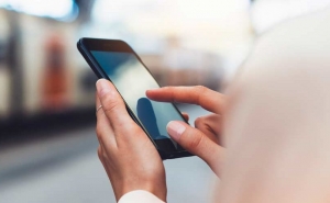 Operadoras de telecomunicações com linhas telefónicas gratuitas a partir de hoje