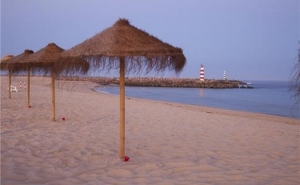 PRAIA DA BARRETA RECEBE GALARDÃO «PRAIA ZERO POLUIÇÃO»