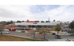 CONTINENTE MODELO QUARTEIRA CELEBRA 3 ANOS