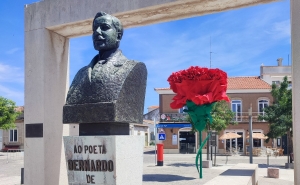 ABRIL VOLTA À RUA EM SÃO BRÁS DE ALPORTEL COM MÚSICA, CULTURA E CELEBRAÇÃO DA LIBERDADE