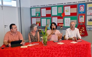 (IN)FORMAR PARA A IGUALDADE: ESCOLA DE LOULÉ RECEBE SESSÃO PARA AS FAMÍLIAS NUMA INICIATIVA PIONEIRA NO ENSINO PÚBLICO 