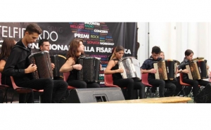 ALGARVIOS BRILHAM EM CONCURSOS INTERNACIONAIS DE ACORDEÃO