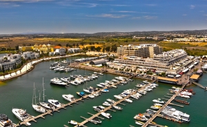 Vilamoura Marina International Boat Show abre este sábado na Marina de Vilamoura