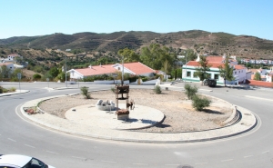 O Município de Alcoutim e a DRAPALg assinam protocolo para acordo de utilização de edifício do Núcleo de Alcoutim  