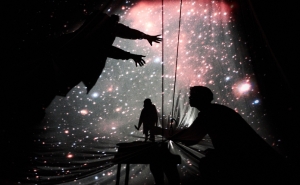 JOANA GAMA E VICTOR HUGO PONTES APRESENTAM «NOCTURNO» PARA A COMUNIDADE ESCOLAR NO CINE-TEATRO LOULETANO