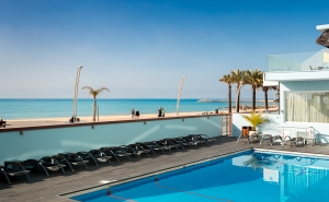 DOM JOSÉ BEACH HOTEL RECEBE TAÇA DA EUROPA DE TRIATLO