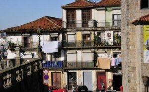 Rendas: senhorios idosos podem pedir ajuda nos Espaços do Cidadão para apresentar declaração às Finanças