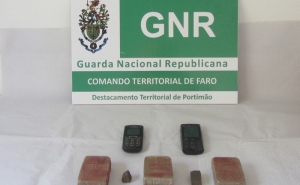 GNR de Portimão detém cidadão por tráfico de estupefacientes