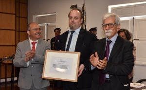 GRANDE PRÉMIO DE CRÓNICA E DISPERSOS LITERÁRIOS APE/CÂMARA MUNICIPAL DE LOULÉ: INSCRIÇÕES ABERTAS