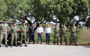 Exército português patrulha Floresta são-BRASENSE