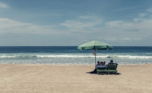 Ir à praia já tem novas regras em vigor – assim será a época balnear em plena pandemia