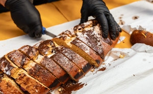 Mercadinho e Folar Gigante animam a Páscoa em Quarteira