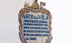 Arco da Vila de Faro vai passar a poder ser visitado a partir do final do verão