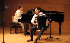 GONÇALO PESCADA E IAN MIKIRTUMOV REVISITAM OBRA DE ENNIO MORRICONE EM LOULÉ