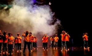 ESPETÁCULO DE DANÇA LEVOU TEMA DAS ALTERAÇÕES CLIMÁTICAS AO PALCO DO CINE-TEATRO LOULETANO