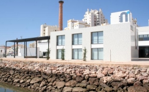 EQUIPAMENTOS MUNICIPAIS AO SERVIÇO DA COMUNIDADE ESCOLAR