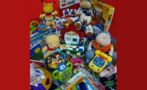  ALGAR entrega brinquedos à ENTRAJUDA para distribuição a famílias carenciadas da região