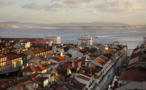 Casas para turistas: 10 mil famílias já legalizaram as suas habitações