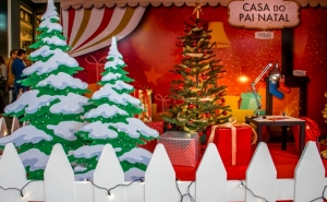 Circo de Natal anima Aqua Portimão durante o mês de dezembro