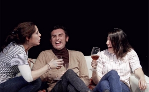 FUNDACIÓN TEATRO A MIL DO CHILE APRESENTA «PÁJARO» EM LOULÉ