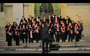 Música e dança dá boas vindas ao Verão em Faro