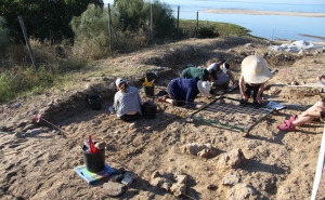 Escavação arqueológica em Cacela Velha