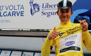 VOLTA AO ALGARVE | Polaco Kwiatkowski inicia defesa do título