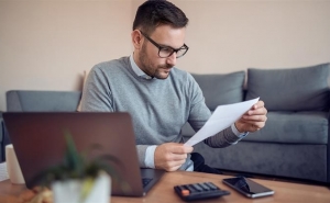 Dívida das famílias sobe para máximos de 2012 por crédito habitação