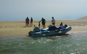 Autoridade Marítima assiste grupo de canoístas em dificuldades