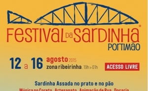 A SARDINHA SAI À RUA 