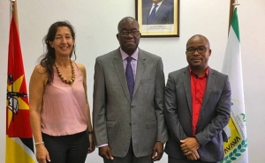 COMITIVA DA UALG VISITOU MOÇAMBIQUE