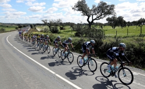 Astana confirma Aru e IAM e Etixx garantem presença