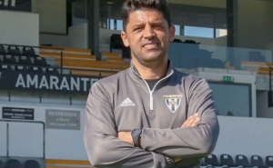 Alex Costa quer mudar mentalidade para Portimonense fazer melhor na II Liga