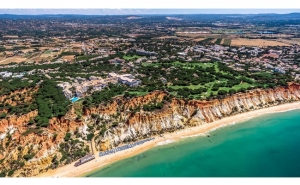 MELHOR RESORT DE LAZER DE LUXO DO MUNDO É ALGARVIO  