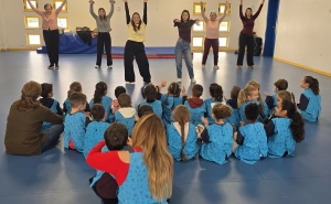 Manhã de festa no Centro de Apoio à Criança de Quarteira com as estagiárias da UAlg 