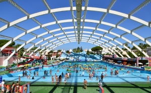 A CORRIDA BRANCA REGRESSA AO AQUASHOW 