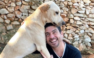 Alexandre Pereira apela à comunidade escolar para ajudar os animais abandonados