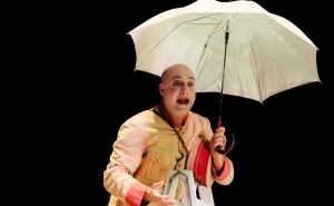 «À BOCA DE CENA» EXPÕE MOMENTOS MARCANTES DA PROGRAMAÇÃO DO TEATRO DAS FIGURAS NO MAR SHOPPING ALGARVE