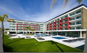 HOTEL AQUASHOW INTEGRA LISTA DOS 10 MELHORES NA CATEGORIA «FAMÍLIAS»