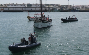 Polícia Marítima recupera embarcação a afundar em Portimão