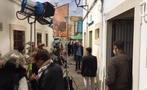 FILME QUE MARCA REGRESSO DE SIR JOHN HURT AO CINEMA ESTÁ A SER RODADO EM LOULÉ