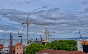 Construção vive «período difícil e incerto»... mas resistiu ao primeiro impacto da pandemia