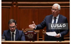 Covid-19: Costa admite fecho de escolas «muito além» das férias da Páscoa