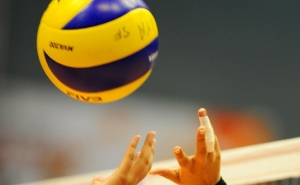 «TODOS JOGAM… VOLEIBOL» NO PAVILHÃO MUNICIPAL DE LOULÉ