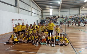 Minivolei do Moura Volei Clube é campeão regional 2024/2025 