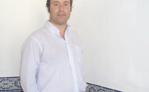 Entrevista a José Miguel Bettencourt, autor do livro «Jovens e a Politica»